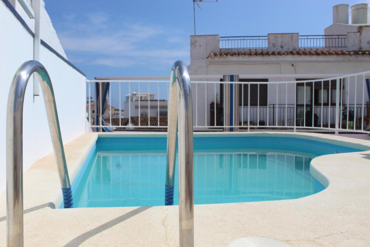 Apartamentos Alan Nerja Exterior photo