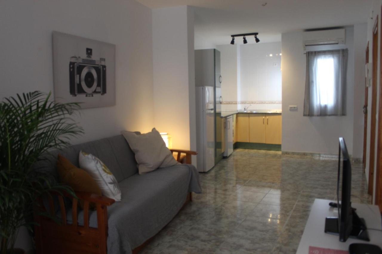 Apartamentos Alan Nerja Exterior photo