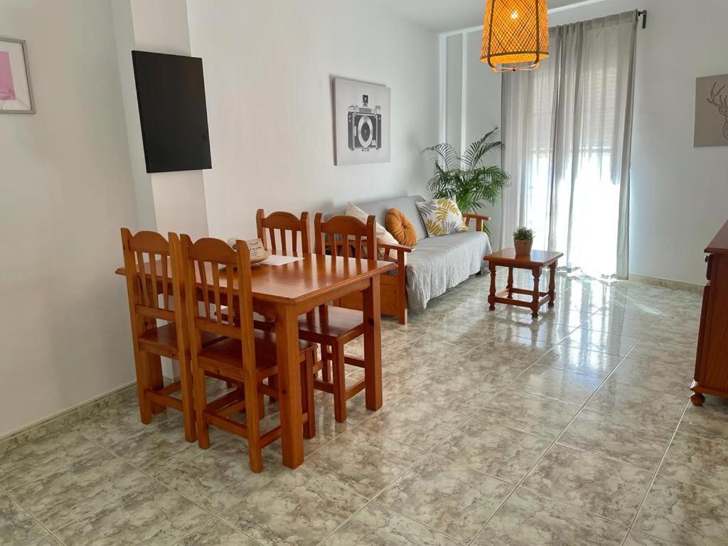 Apartamentos Alan Nerja Exterior photo