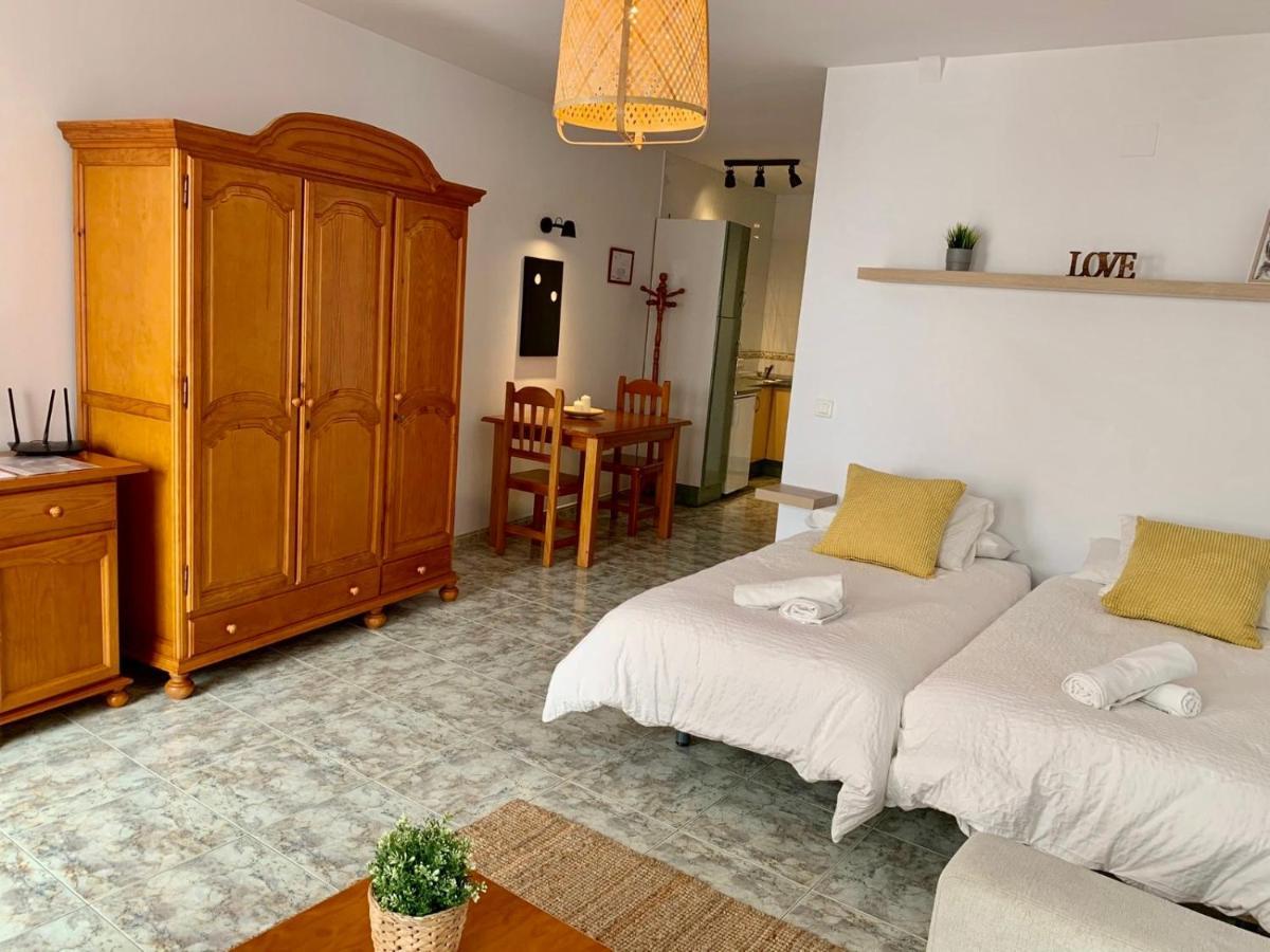 Apartamentos Alan Nerja Exterior photo