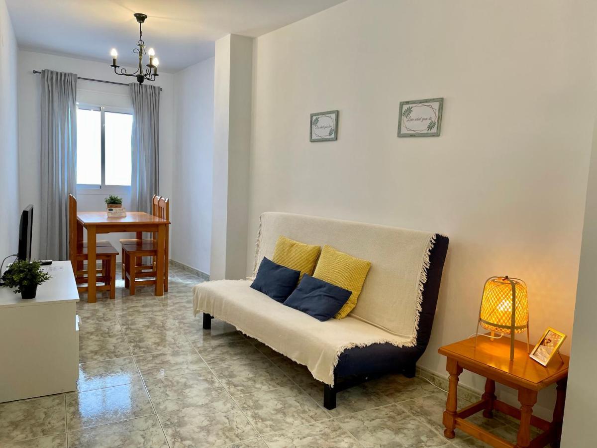 Apartamentos Alan Nerja Exterior photo