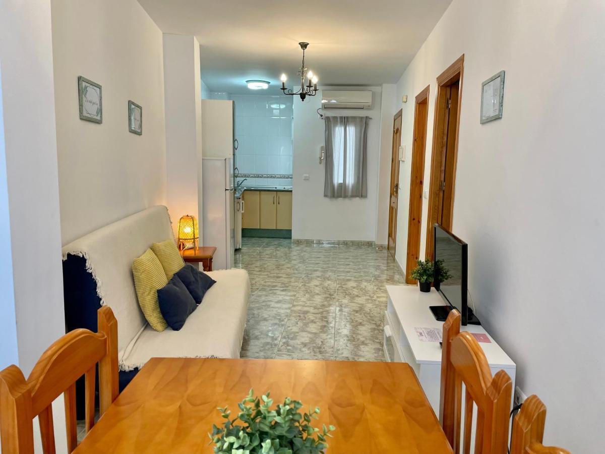 Apartamentos Alan Nerja Exterior photo