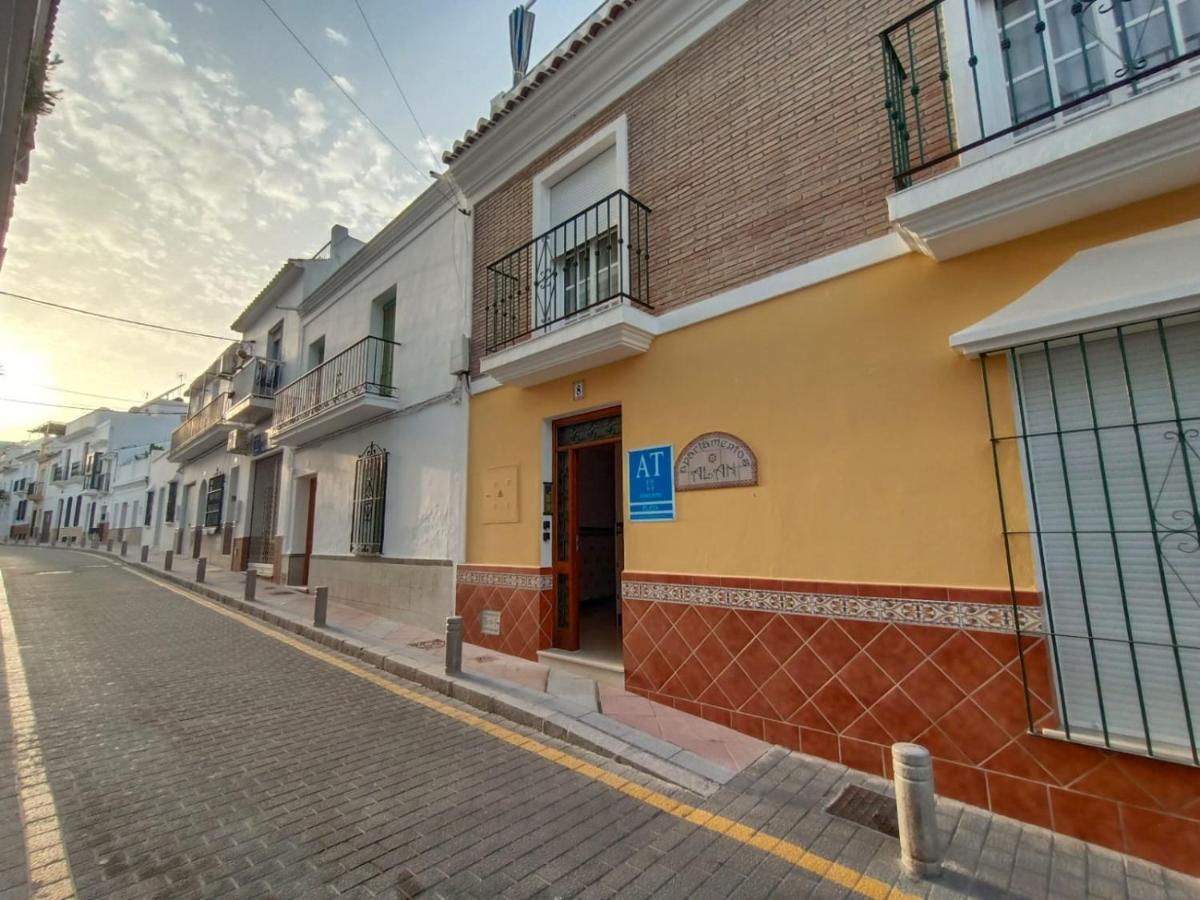Apartamentos Alan Nerja Exterior photo