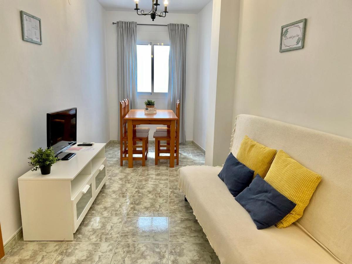 Apartamentos Alan Nerja Exterior photo