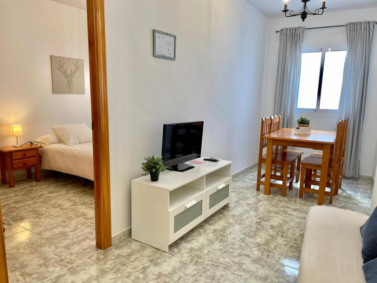 Apartamentos Alan Nerja Exterior photo