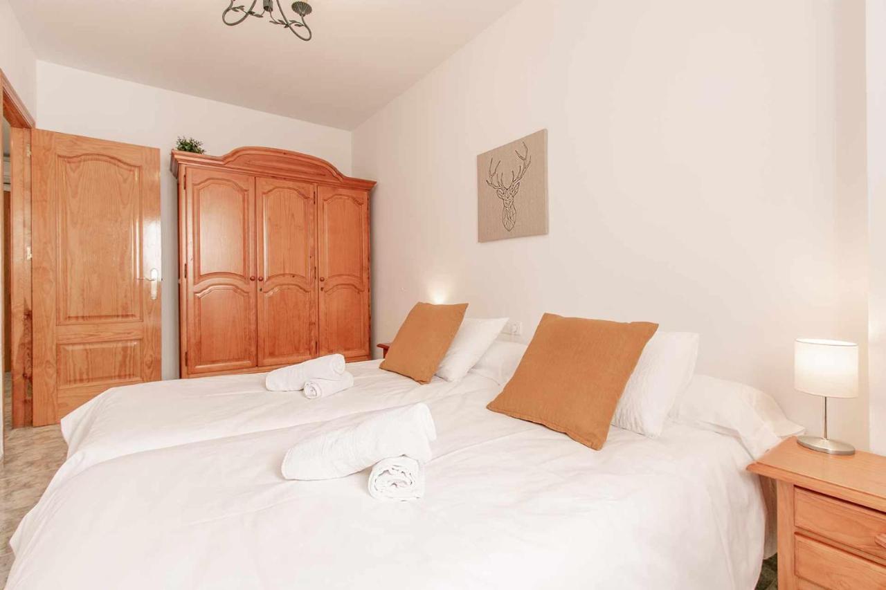 Apartamentos Alan Nerja Exterior photo