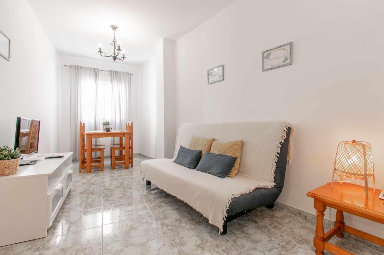 Apartamentos Alan Nerja Exterior photo
